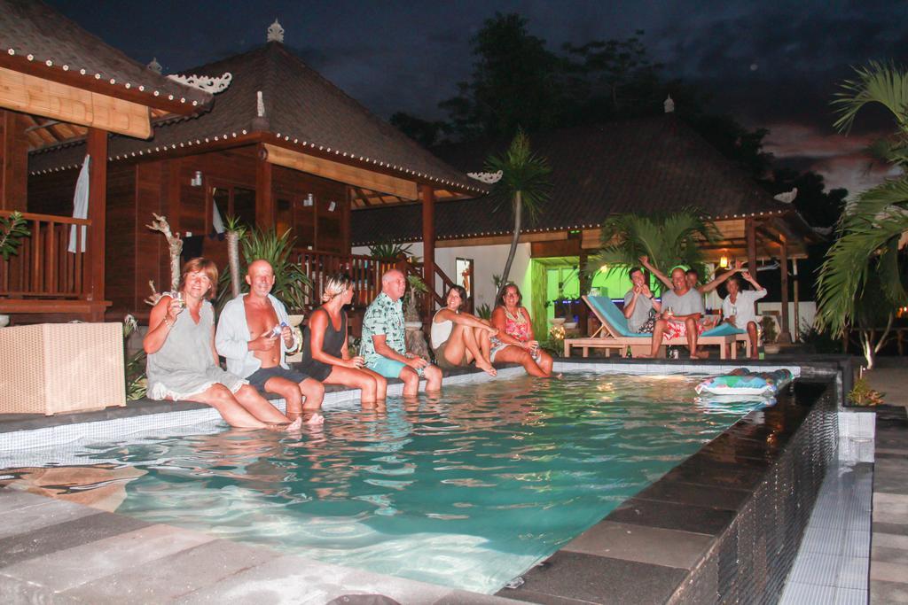 Seaside Huts Lembongan Hotel Exterior photo